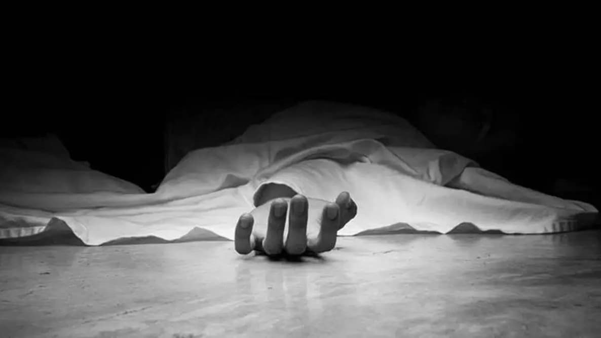 ప్రేమ వ్యవహారంలో యువతి హత్య..