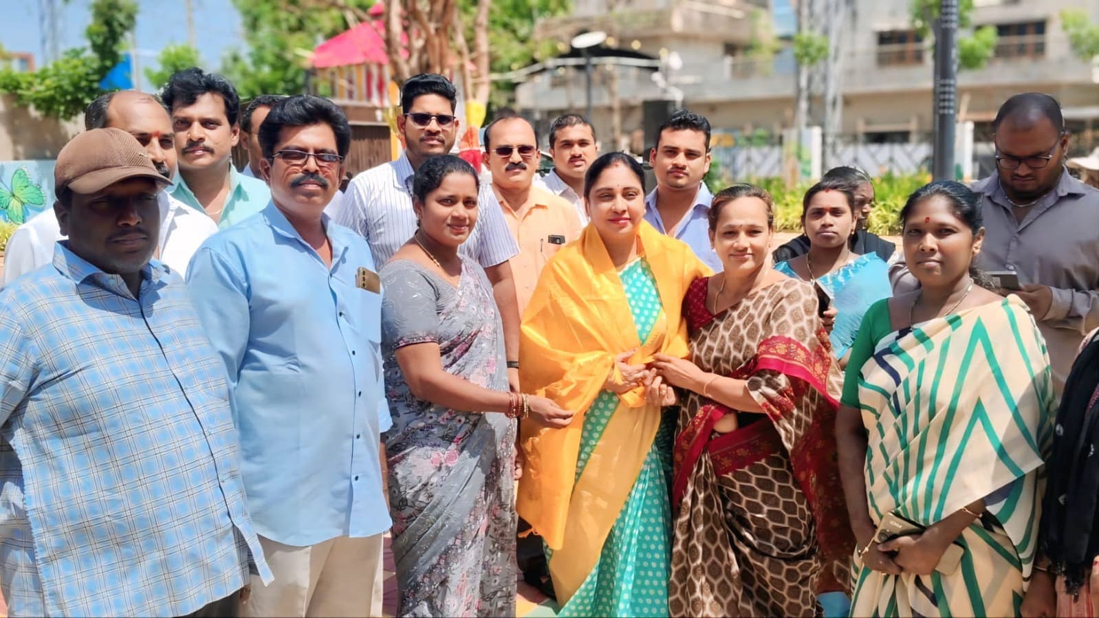 అభివృద్ధి అంటే నారాయణే: తాళ్ళపాక అనురాధ