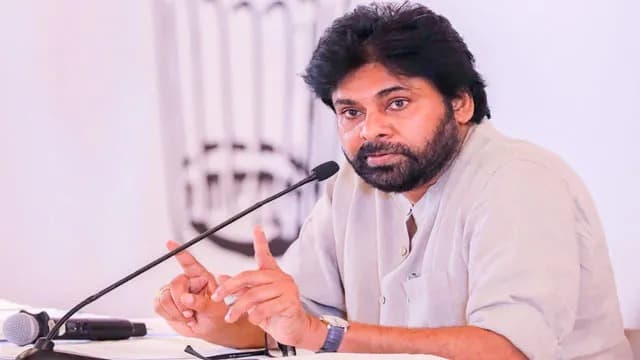 దైవ నామాలను రాజకీయాలకు వాడొద్దు: పవన్‌ కల్యాణ్‌