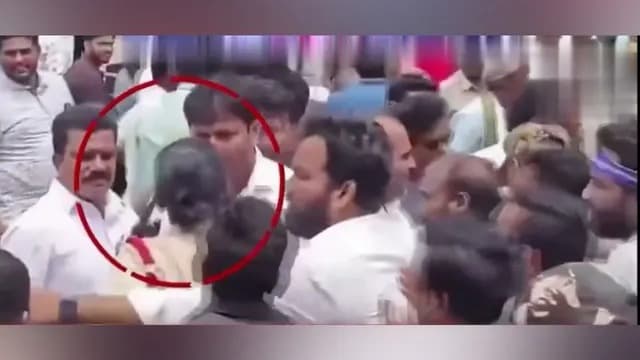 మహిళా ఎస్సైపై దాడి కేసులో మరో 11 మంది లొంగుబాటు..!