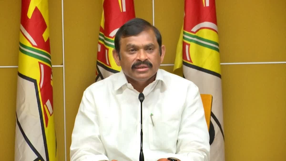 జగన్‌ పేరుతో రాజకీయ డ్రామాలు చేస్తున్నారు: రాంగోపాల్ రెడ్డి