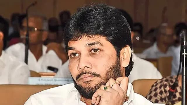 బెయిల్ పిటిషన్ దాఖలు చేసిన అనంతబాబు..!