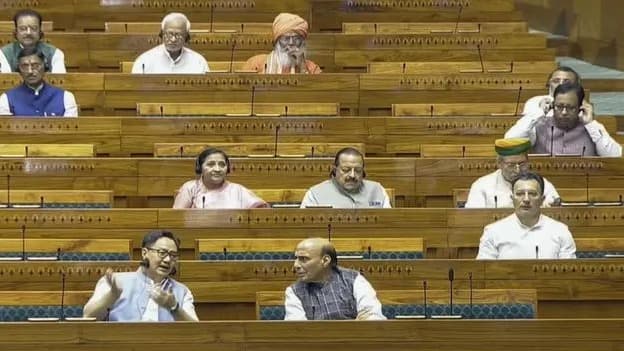ఎఫ్‌సీఆర్‌ఏ సవరణ బిల్లు జేపీసీకి..
