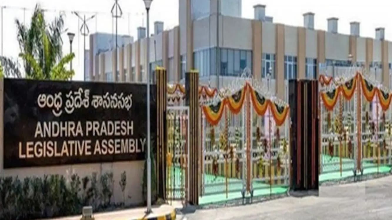 అమరావతిలో ‘మన సభ–జన సభ’గా స్వాతంత్ర్య సంబరాలు