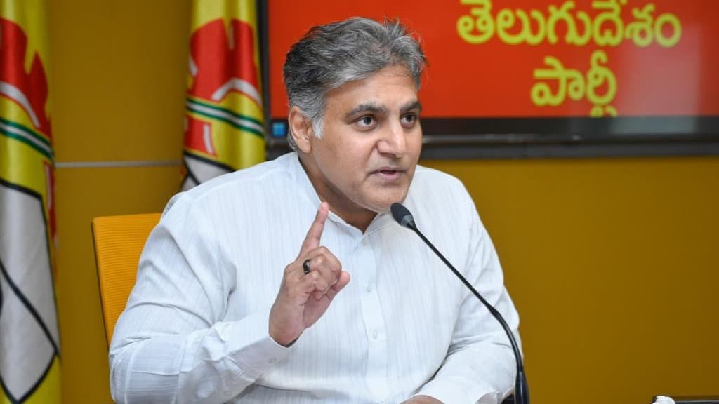 'గొడ్డలి పార్టీ' నేతలు వీధి నాటకాలు ఆడుతున్నారు: దీపక్ రెడ్డి