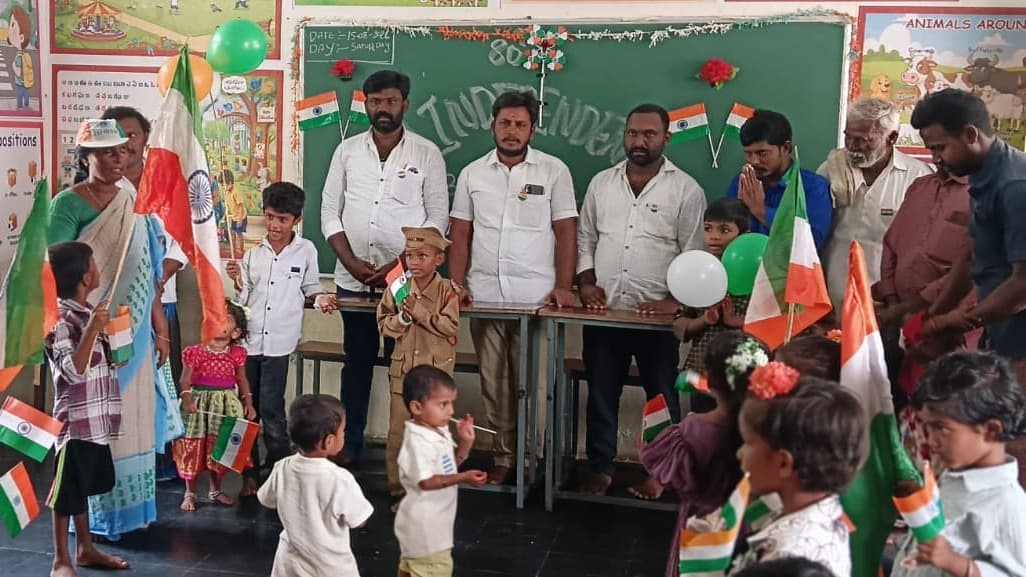 శీలం శేఖర్ రెడ్డి ఆధ్వర్యంలో బెలూం సింగవరంలో వేడుకలు