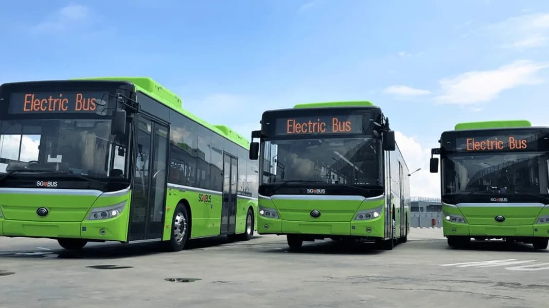 విశాఖ నుంచి భోగాపురానికి ఏసీ విద్యుత్‌ బస్సులు ప్రారంభం