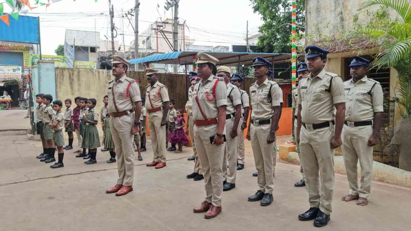 కలిగిరిలో ఘనంగా 80వ స్వతంత్ర దినోత్సవ వేడుకలు