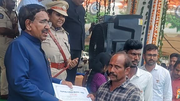 గ్రీన్ అంబాసిడర్ పెనుగొండయ్యకు ప్రతిష్ఠాత్మక అవార్డు