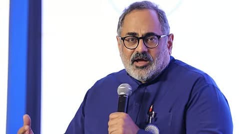 కేరళ బీజేపీ ఎన్నికల నిధులపై మరోసారి వివాదం