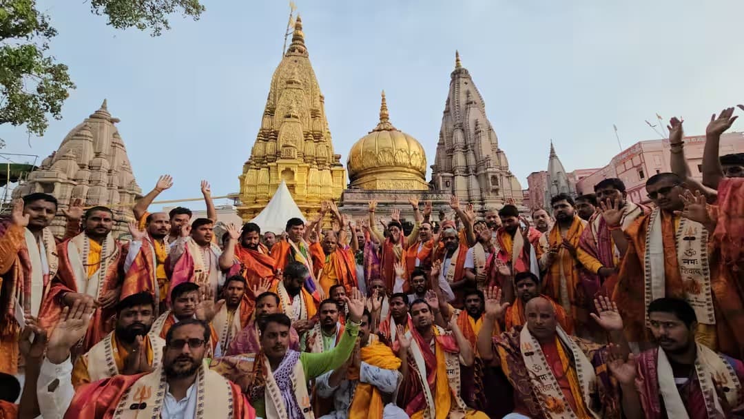 శ్రావణ సోమవారం, నాగపంచమికి కాశీలో భక్తుల వెల్లువ