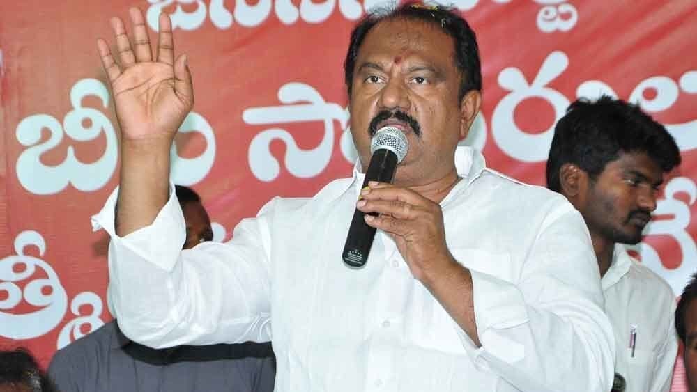 బోనబోయిన శ్రీనివాస యాదవ్‌పై హత్యకు భారీ కుట్ర