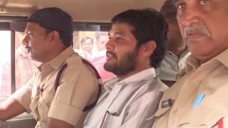 అనంతబాబుకు మరోసారి కోర్టులో చుక్కెదురు