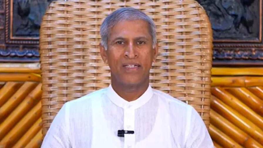 మంతెన ఆరోగ్యాలయంలో అర్థరాత్రి అగ్నిప్రమాదం
