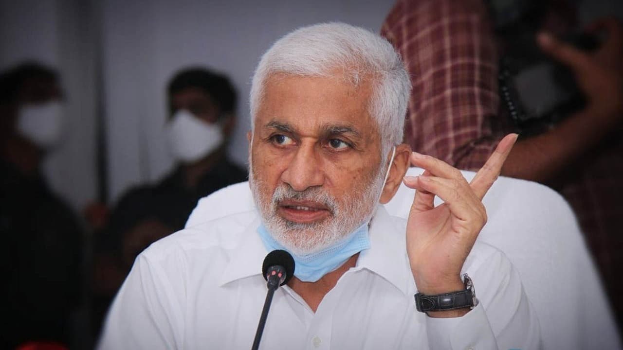 విజయసాయిరెడ్డి కొత్త పార్టీపై తిరుమలలో కీలక ప్రకటన