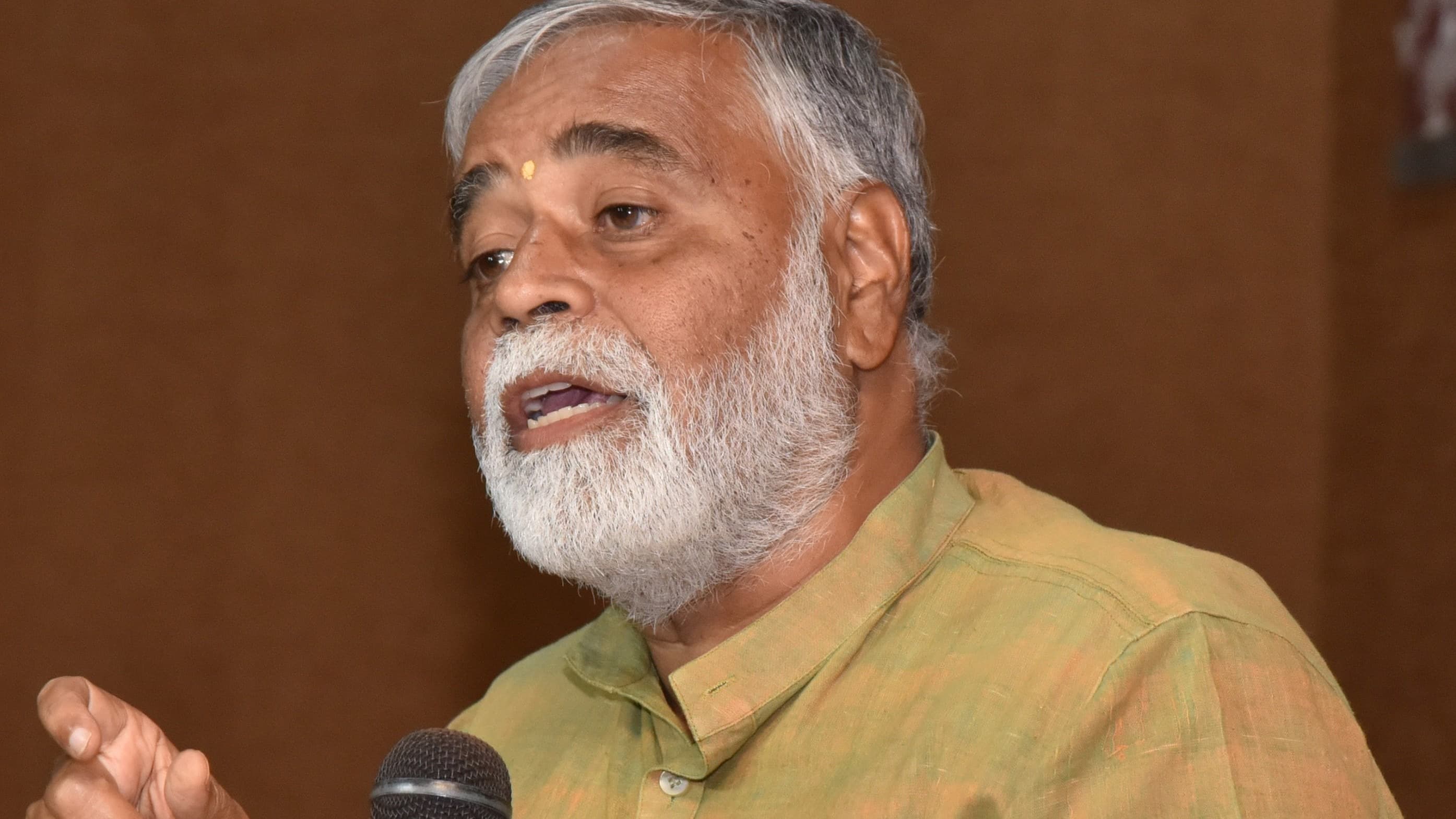 మాజీ కర్ణాటక మంత్రి బీసీ నాగేశ్ మృతి.. 67 ఏళ్ల వయసులో కన్నుమూత