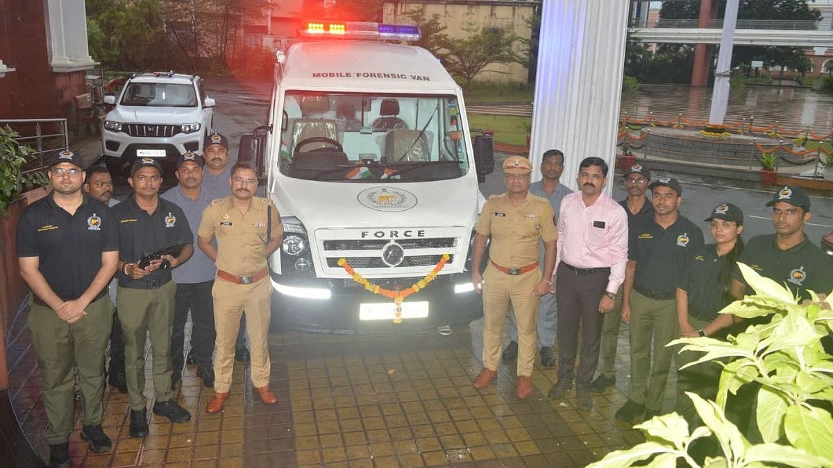 నేవీ నావికుడి కుటుంబం మృతి కేసులో కీలక ఆధారాలు.. బలపడుతున్న దర్యాప్తు
