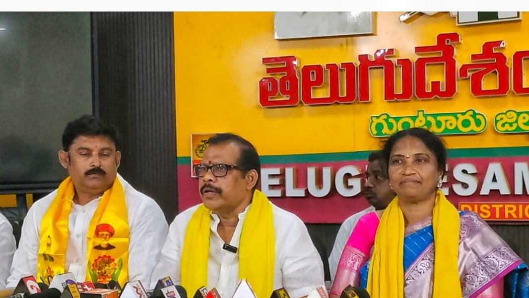 బీసీలకు 34% రిజర్వేషన్లపై చంద్రబాబుకు వెంకటేష్ ధన్యవాదాలు