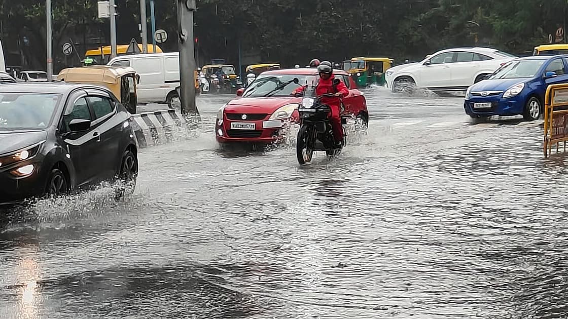 దేశంలో భారీ వర్షాల ముప్పు: ఐఎండీ