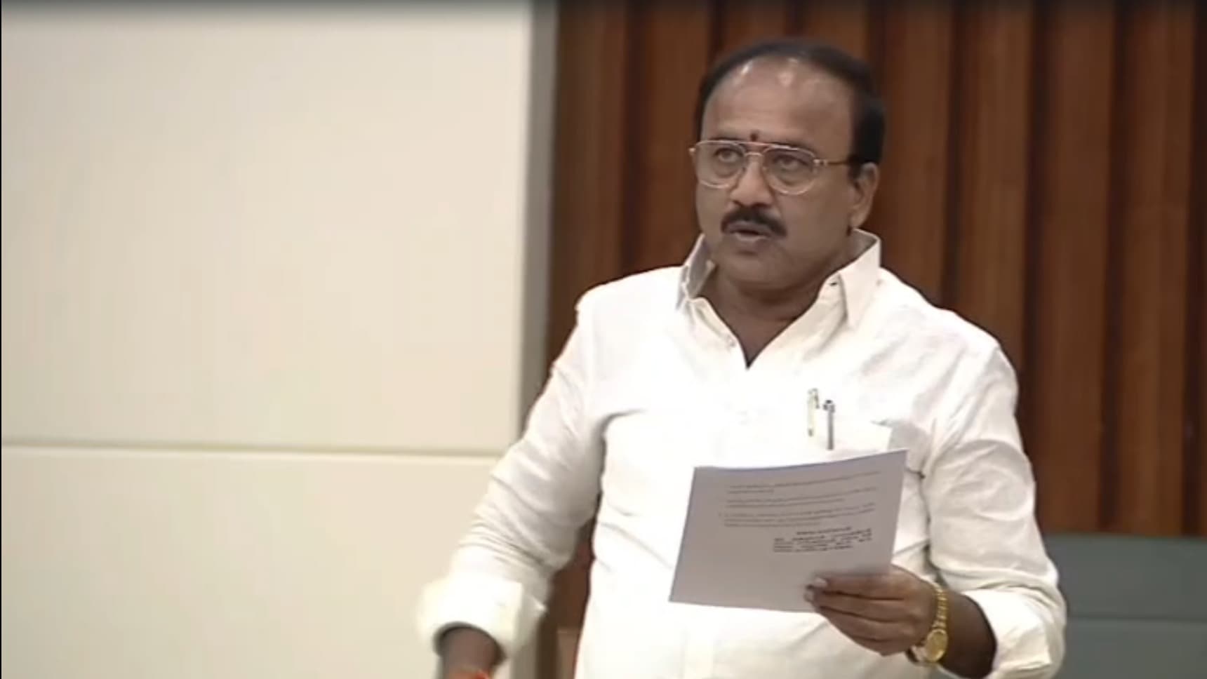హార్బర్ పనులను త్వరితగతిన పూర్తి చెయ్యాలి: మాలకొండయ్య