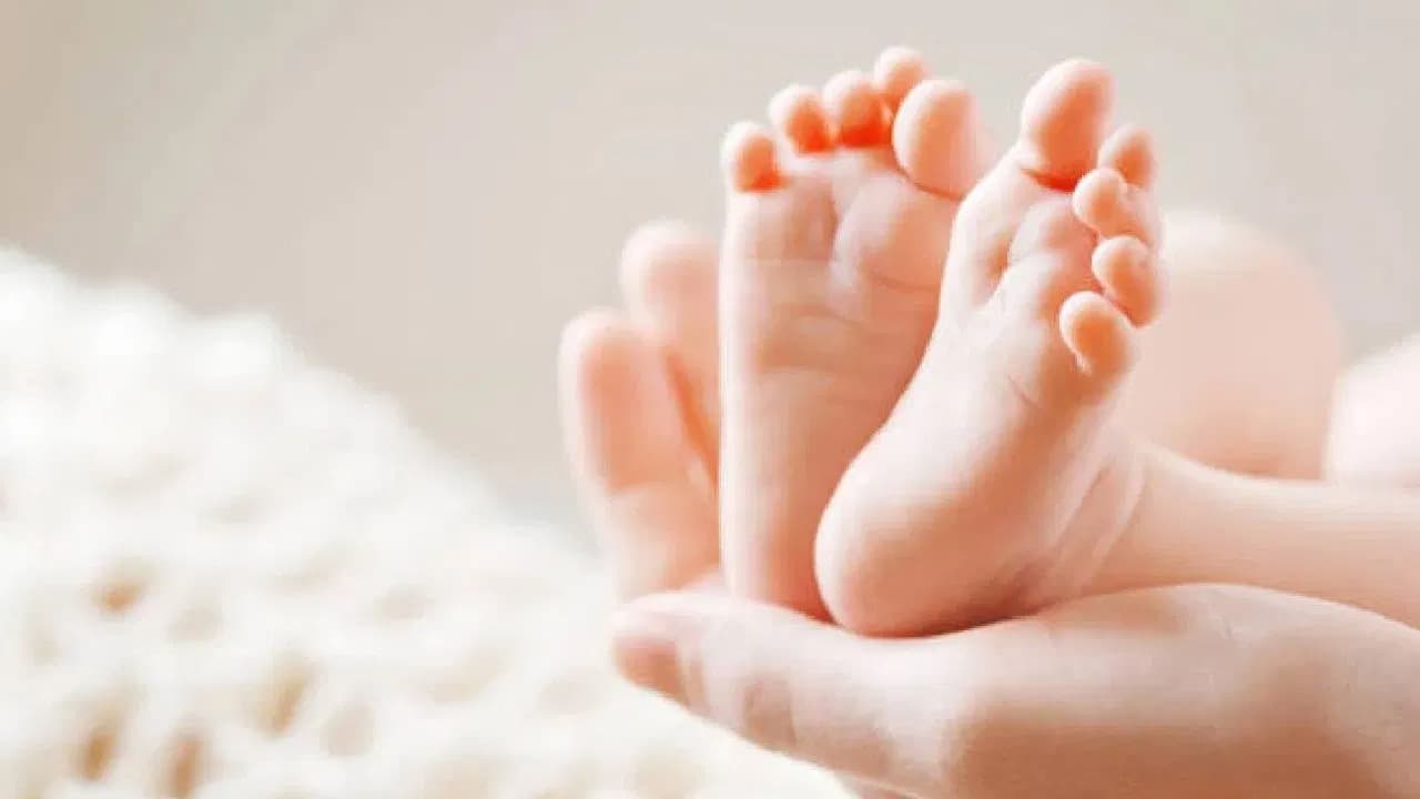 శ్రీకాళహస్తి హాస్టల్ శిశువు ఘటనలో వీడిన మిస్టరీ