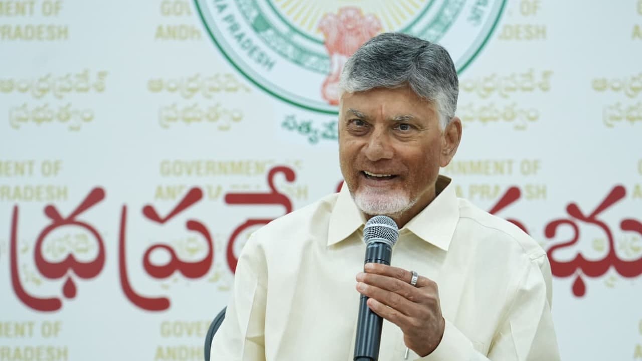 వెలిగొండ నిర్వాసితులకు చంద్రబాబు రూ.250 కోట్ల పరిహారం