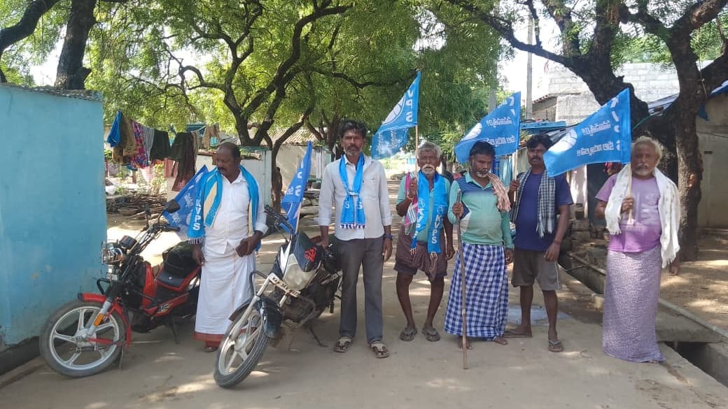కౌతాళంలో దళితుల సమస్యలపై మోటార్ బైక్ ర్యాలీ