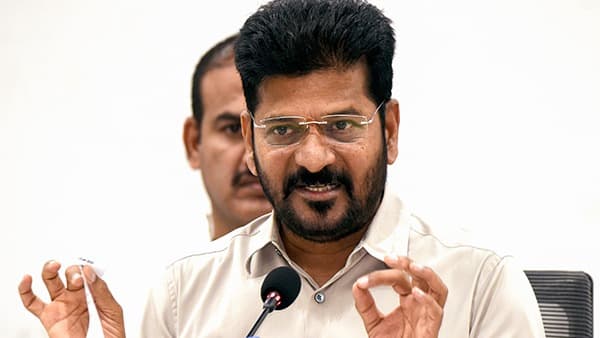 తెలంగాణలో రోడ్డు ప్రమాదంపై సీఎం రేవంత్ రెడ్డి దిగ్భ్రాంతి