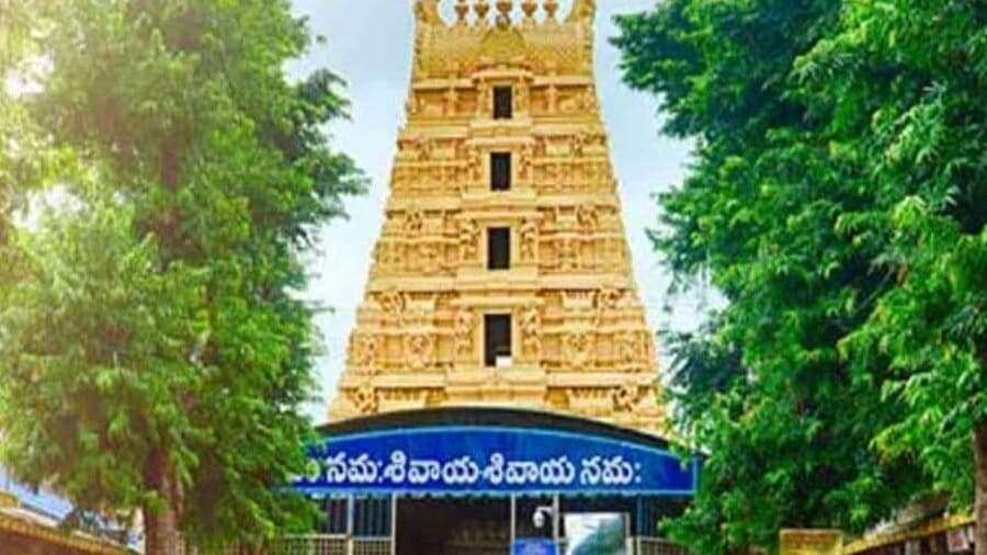 శ్రీశైలం దేవస్థానంలో భారీ అంతర్గత బదిలీలు..!