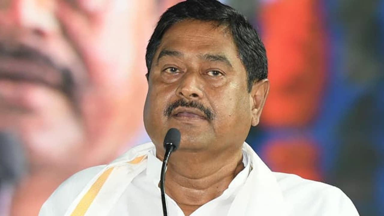 ధర్మాన ప్రసాదరావుపై కేసు..