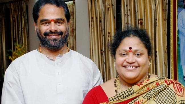 తమ్మినేని వాణిశ్రీ విచారణలో 'ఏమి తెలియదు’ అంటూ సమాధానాలు