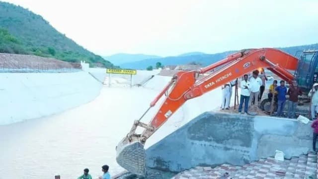 వెలిగొండలో నీటి విడుదల ట్రయల్‌ రన్..