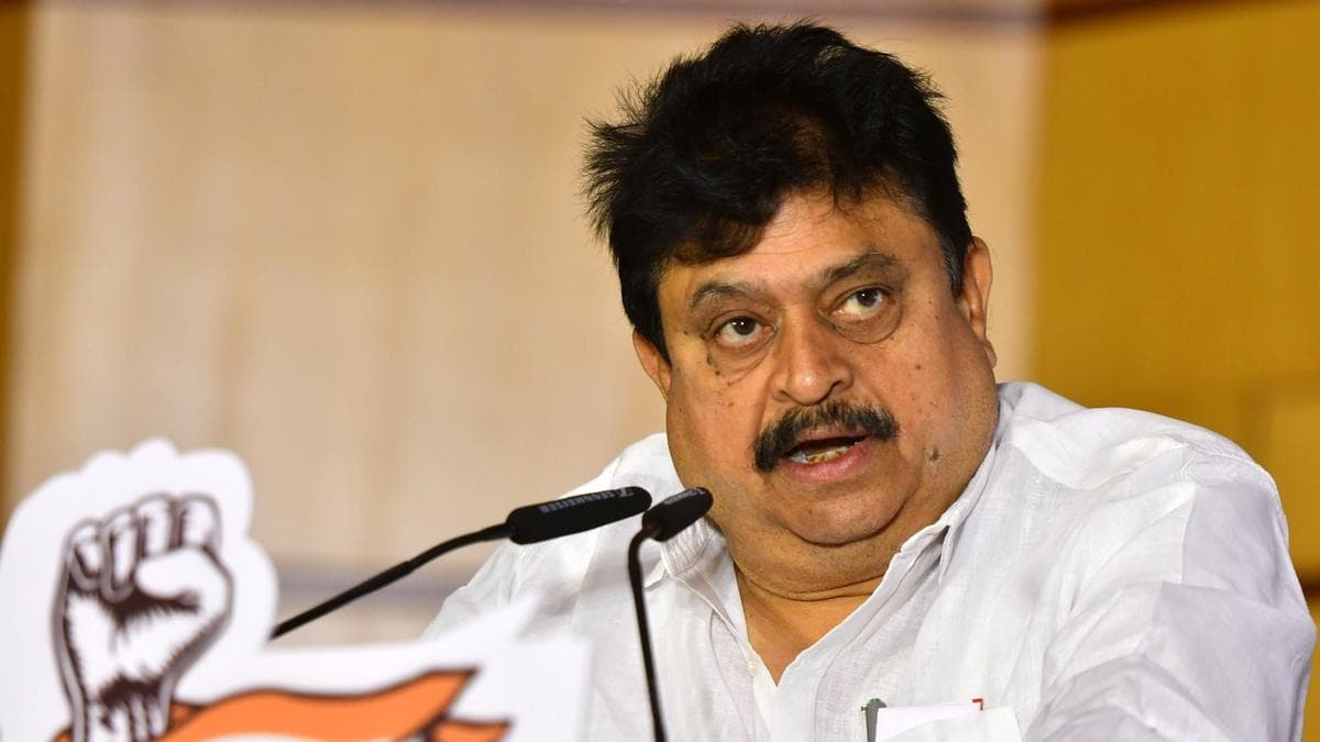 తెలంగాణ బీజేపీ అధ్యక్షుడు రామచందర్‌రావు గృహ నిర్బంధం