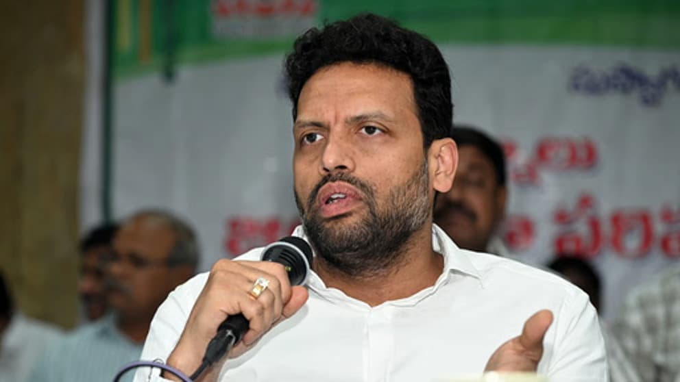 కర్నూలులో తొలిసారి లివర్‌, కిడ్నీ మార్పిడి శస్త్రచికిత్సలు: టీజీ భరత్