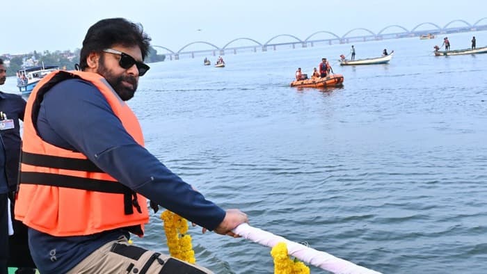 గోదావరి తీరానికి అభివృద్ధి హారతి