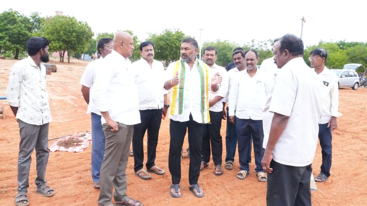 కోటంరెడ్డి శ్రీధర్ రెడ్డి కృషితో నరసింహకొండకు నిధులు