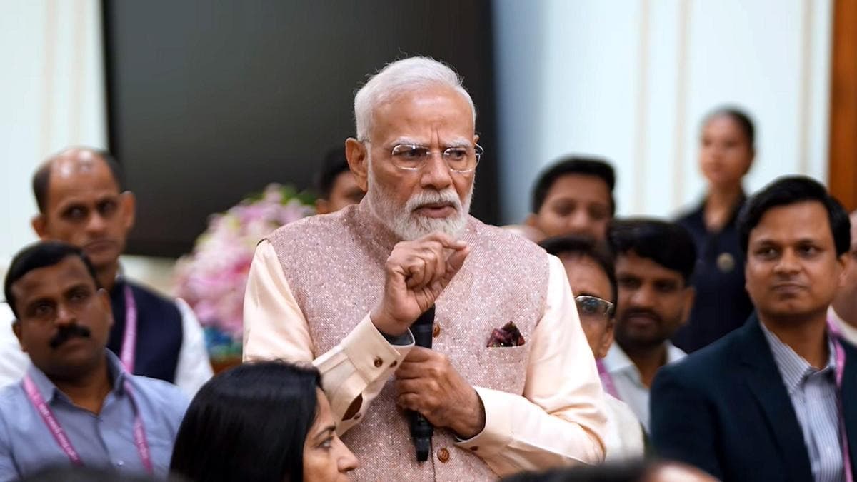 మోడీ సూచన – విద్యార్థుల్లో స్క్రీన్ టైమ్, మత్తు వ్యసనం తగ్గించాలి