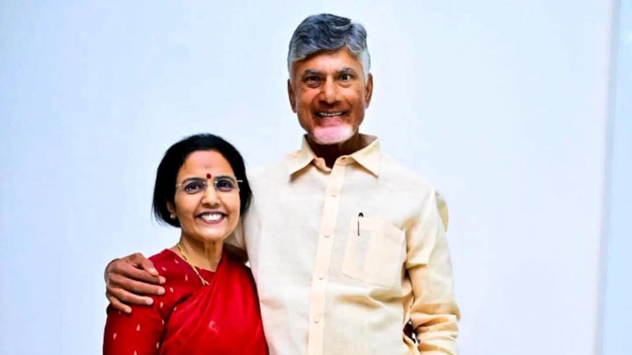 చంద్రబాబు, భువనేశ్వరికి వివాహ వార్షికోత్సవ శుభాకాంక్షలు