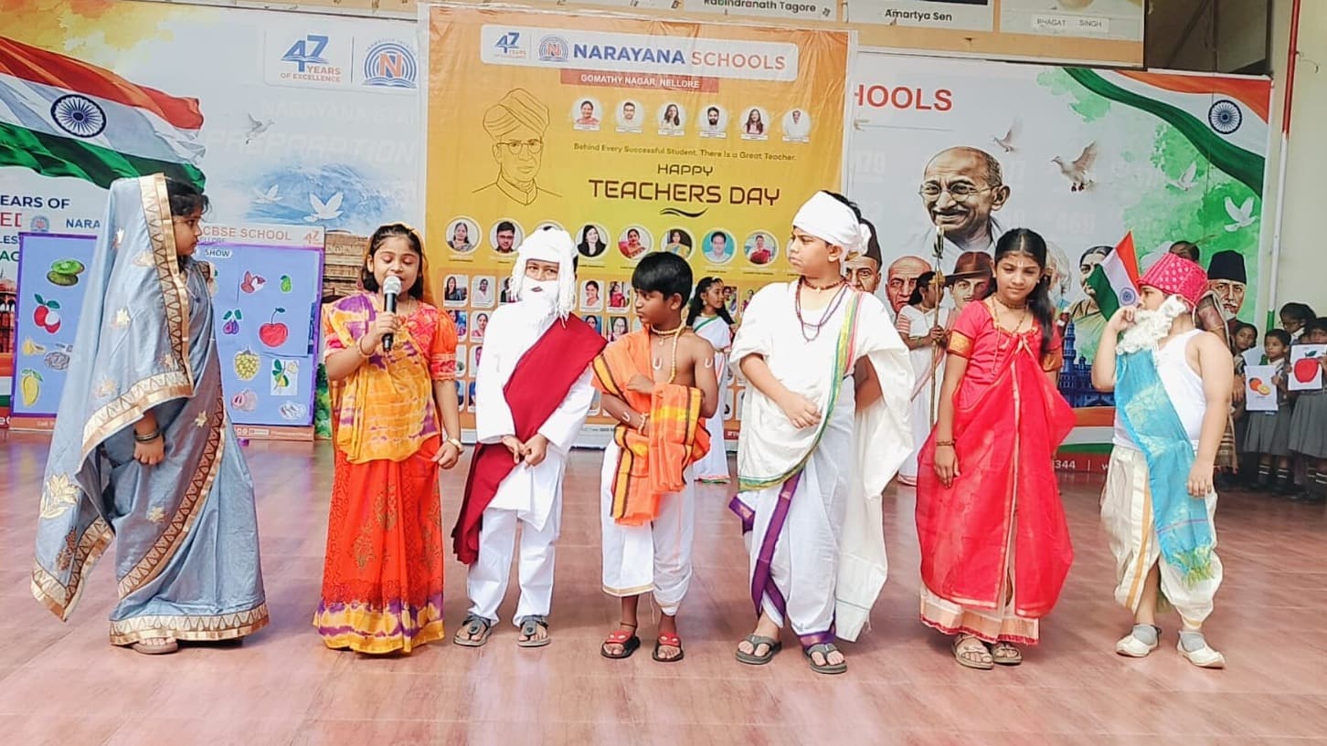 నారాయణ గోమతి సీబీఎస్‌ఈ స్కూల్‌లో ఘనంగా హిందీ దివస్