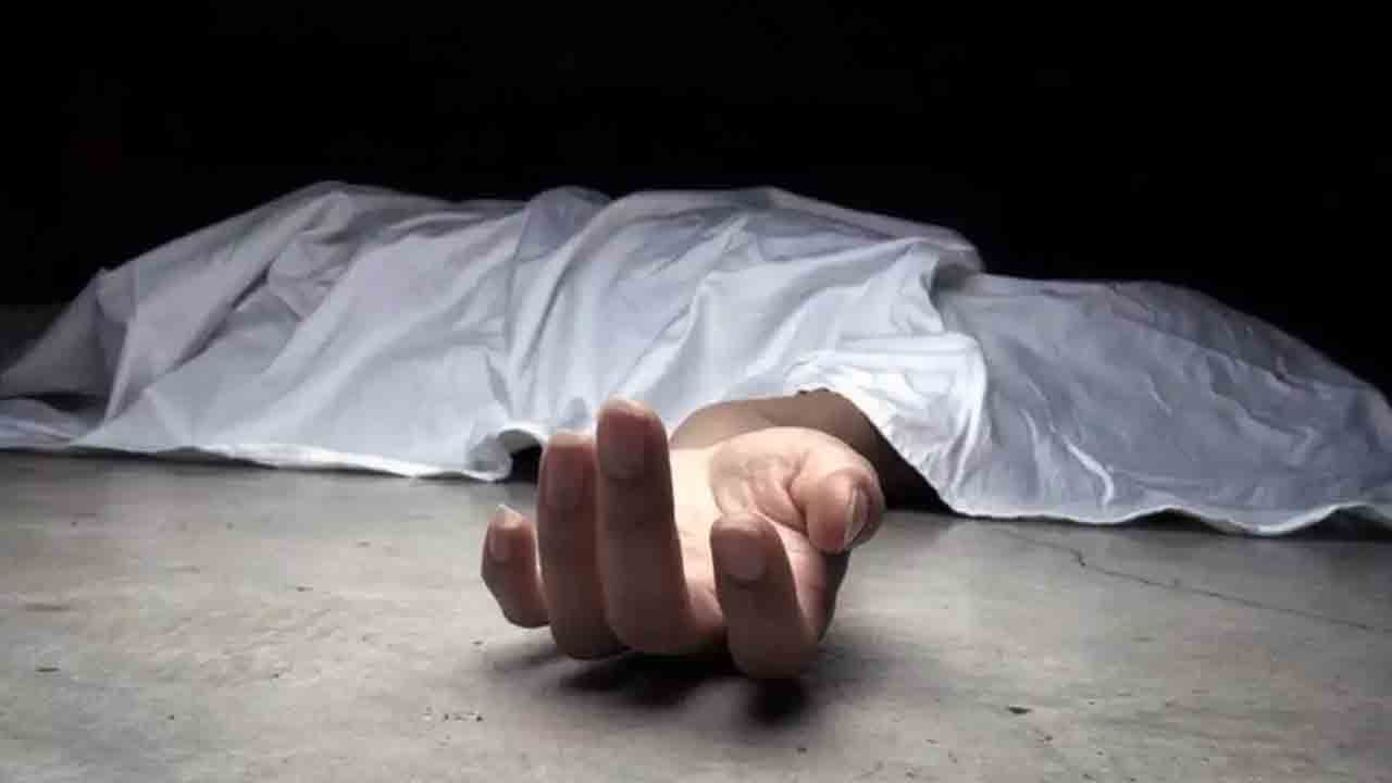 ఆర్థిక ఇబ్బందులతో యువకుడి ఆత్మహత్య