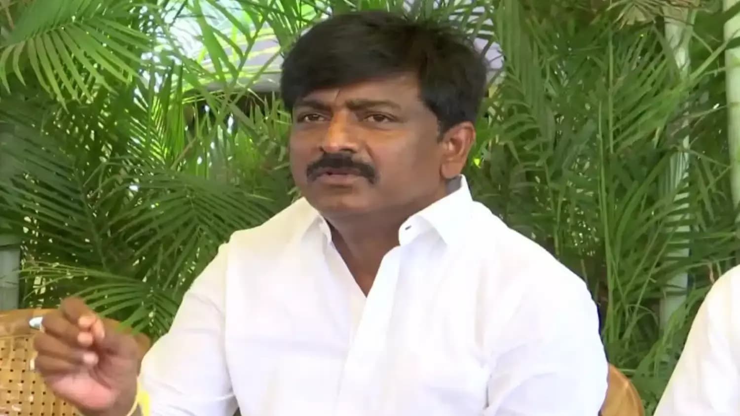 ఫకీరారెడ్డి మృతిపై బీటెక్ రవి ఫిర్యాదు