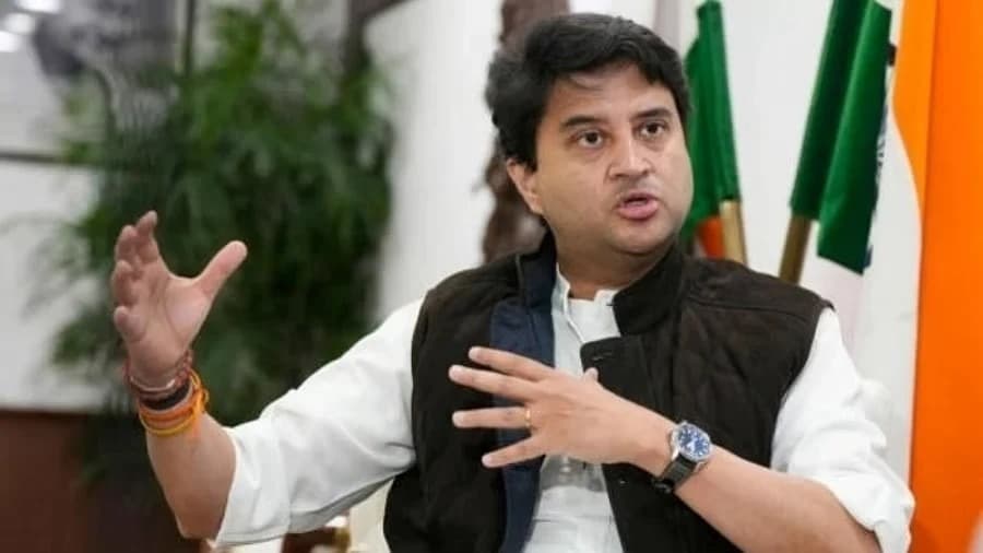 స్టార్‌లింక్‌ ఆరోపణలపై స్పందించిన కేంద్ర మంత్రి సింధియా