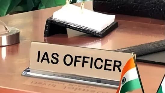 ఏపీలో పలువురు ఐఏఎస్ అధికారులకు కొత్త పోస్టింగ్‌లు