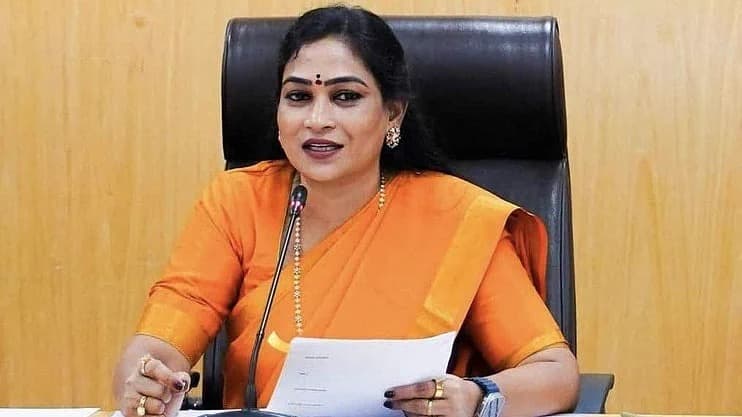 అనకాపల్లిలో హోంమంత్రి అనిత పర్యటన